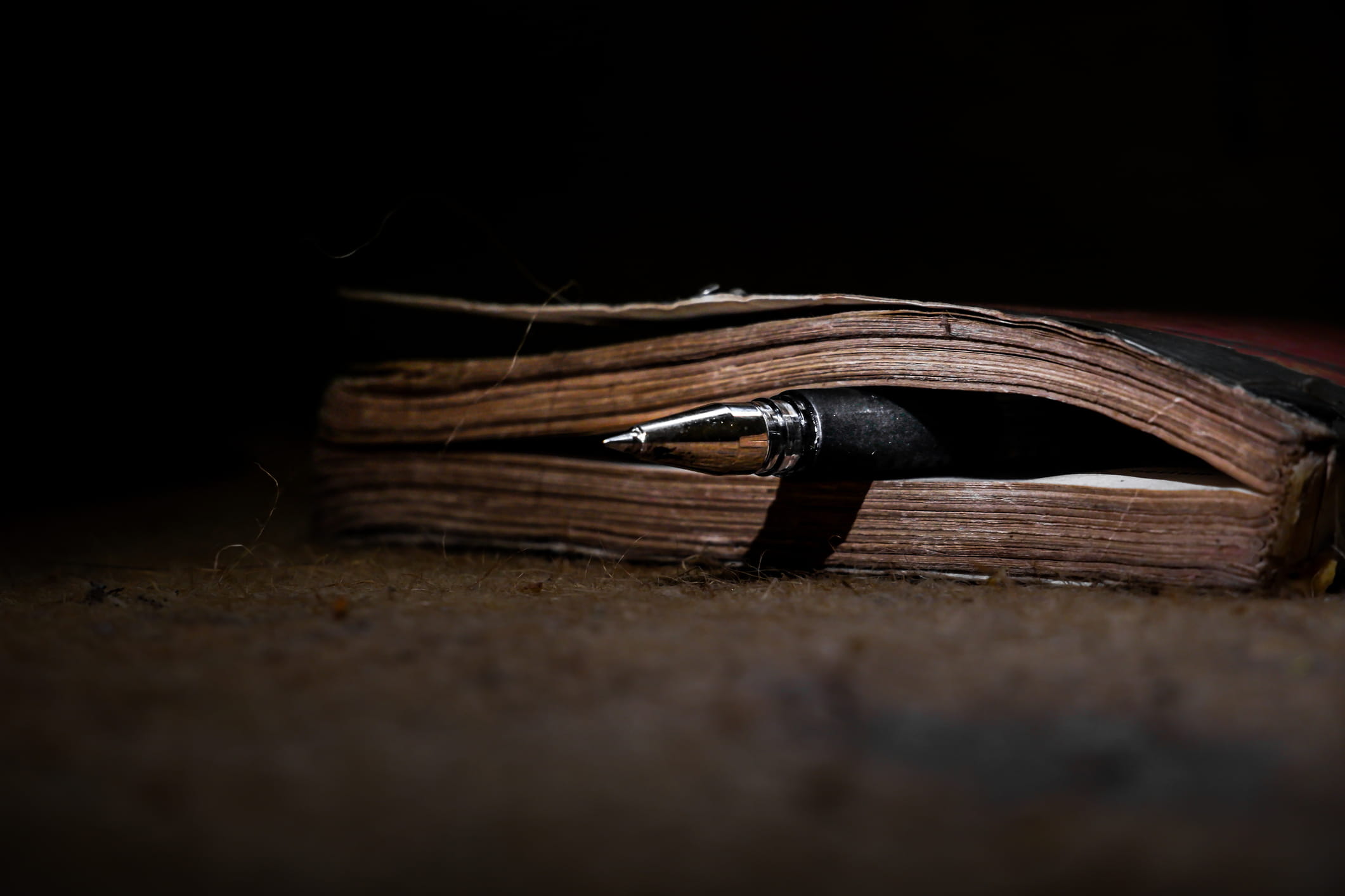 Focus on Genre: Get a Clue About Writing Mysteries and Thrillers - LIVE WEBCAST